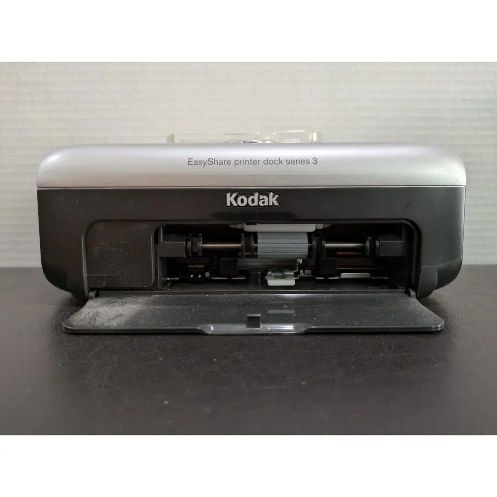 Kodak C533 Digital Camera 5.0 MP with EasyShare Series 3 Digital Photo‎ Printer
